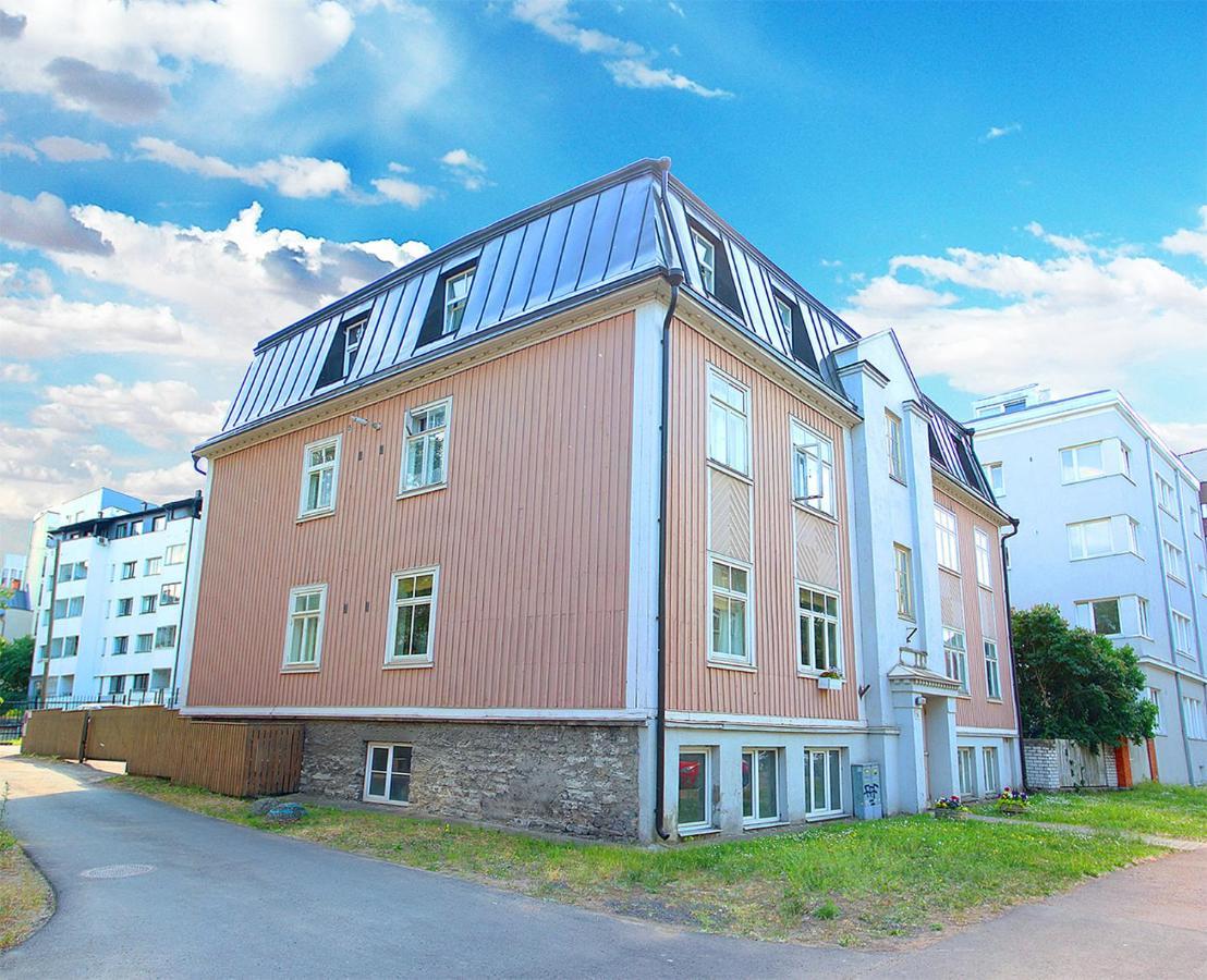 Quiet Kadriorg Street Apartment Tallinn Luaran gambar